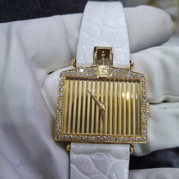 Đồng hồ vàng thụy sĩ Corum Rolls Royce